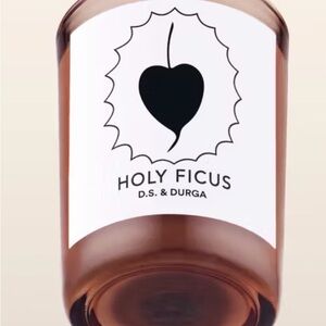 D.S. & Durga Holy Ficus Candle in Warm Brown